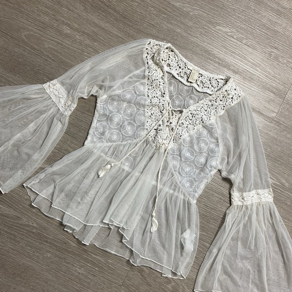 Forever 21 Tops - Forever 21 Sheer Lace Blouse Women's M White Flare Sleeve Angel Core Fairy Core